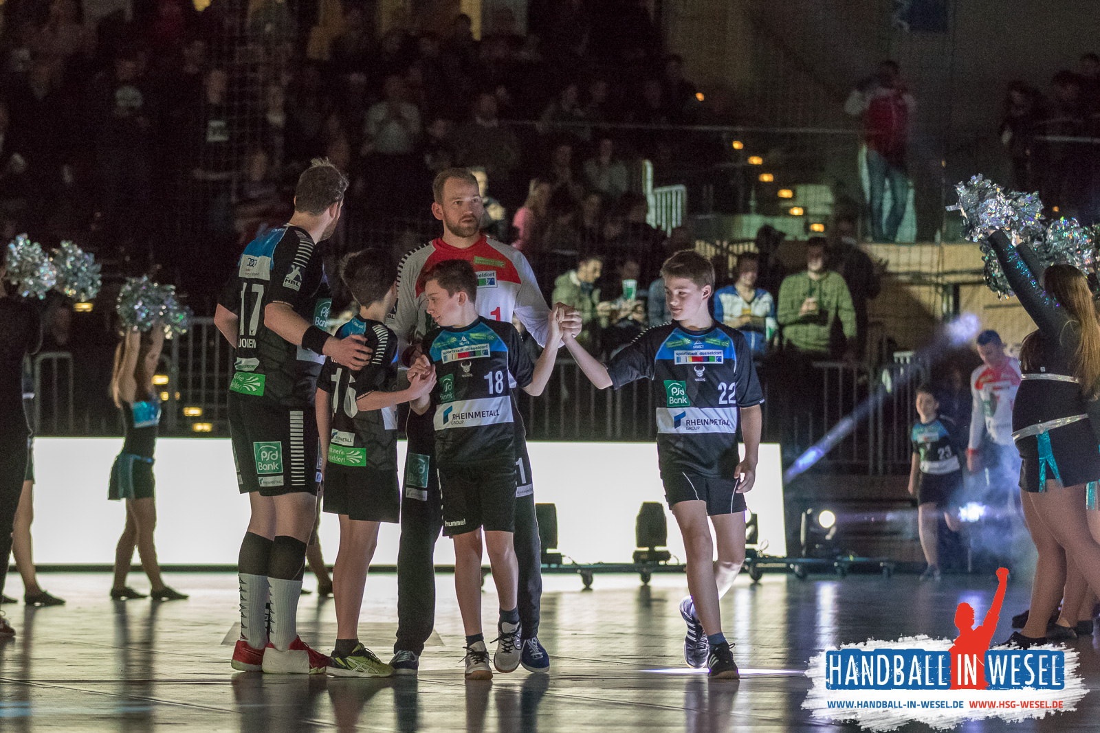 HC Rhein Vikings - TuSEM Essen 32:29 (17:14) / 2.Liga / DKB Hand